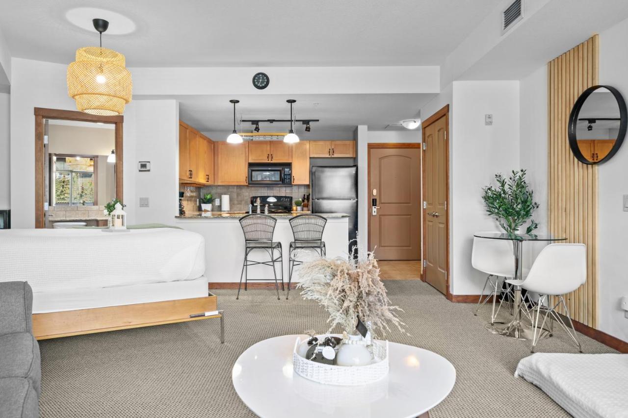 ⭐️ Luxury Mountain View Studio In Canmore ⭐️ Exterior photo